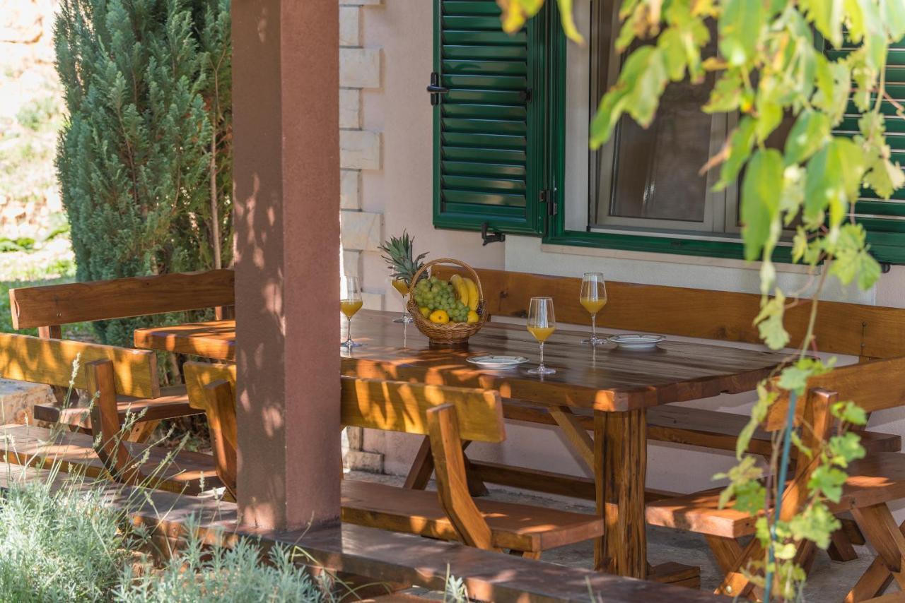 Holiday Home Frane Slivno  Экстерьер фото