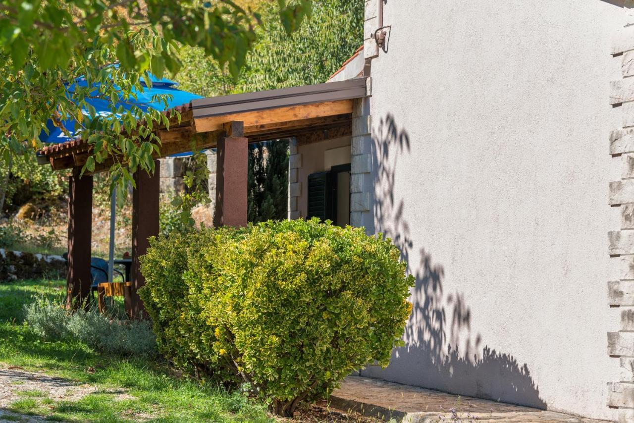Holiday Home Frane Slivno  Экстерьер фото