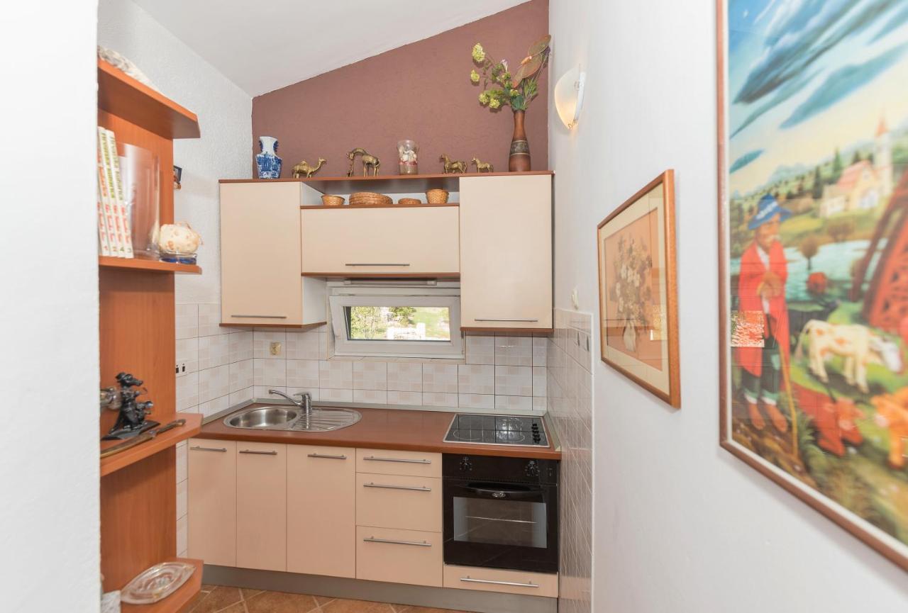 Holiday Home Frane Slivno  Экстерьер фото